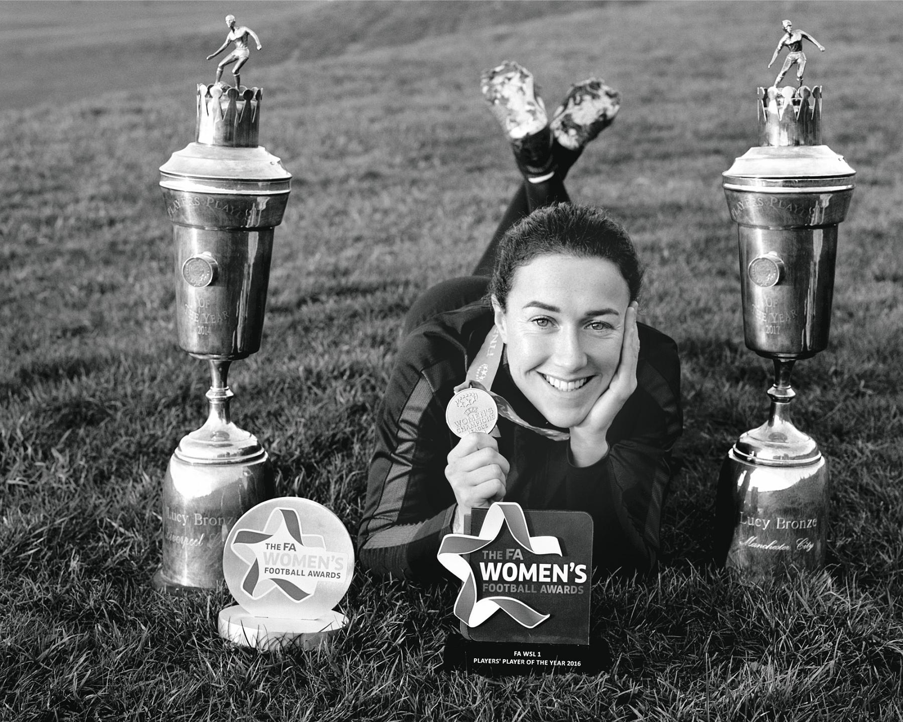 Lucy Bronze - Official Website of Lucy Bronze